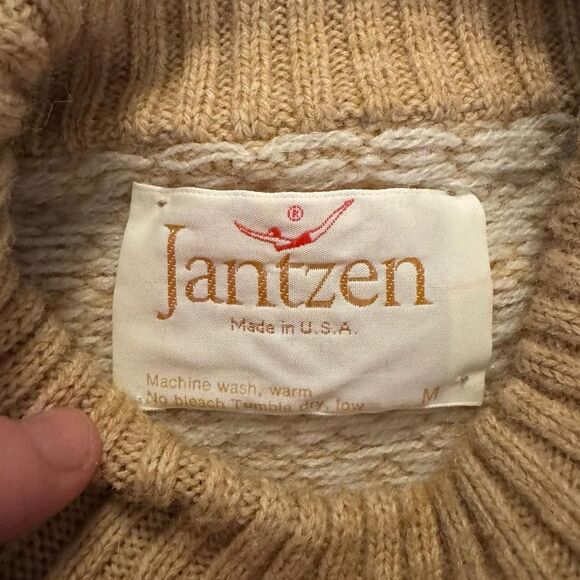 Vtg Jantzen Sweater Women’s Size M Tan Cream Fair Isle Cable Knit Made in USA - Picture 3 of 5
